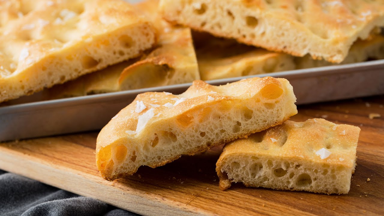 focaccia croccante fuori e morbida dentro