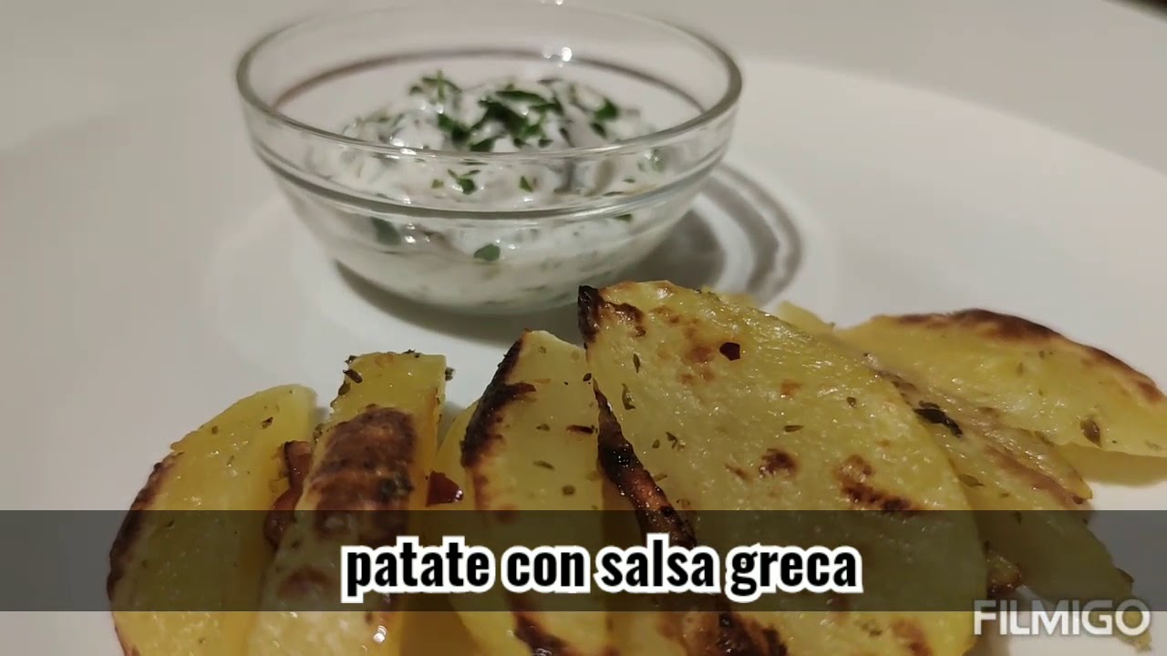 salsa greca con aglio unito a patate o noci