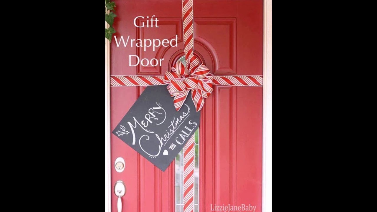come addobbare porta di casa per natale