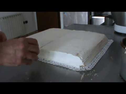 immagini di torte per la prima comunione