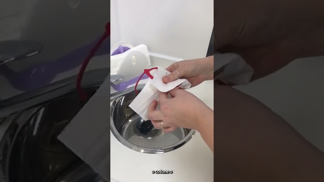 lavare gli occhiali con detersivo piatti