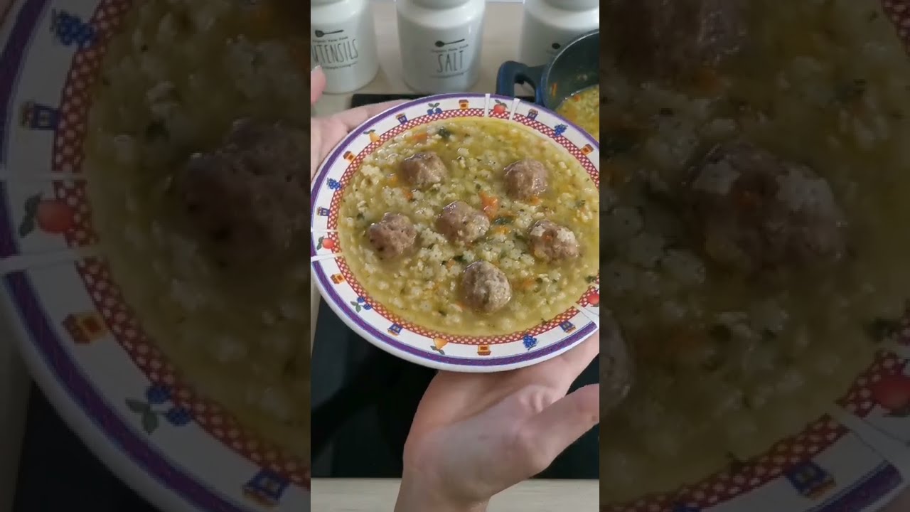 pastina in brodo con carne macinata