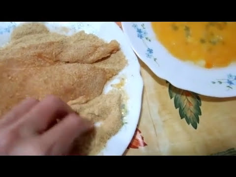 petti di pollo impanati in padella