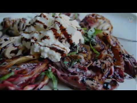 radicchio in padella con cipolla e aceto balsamico