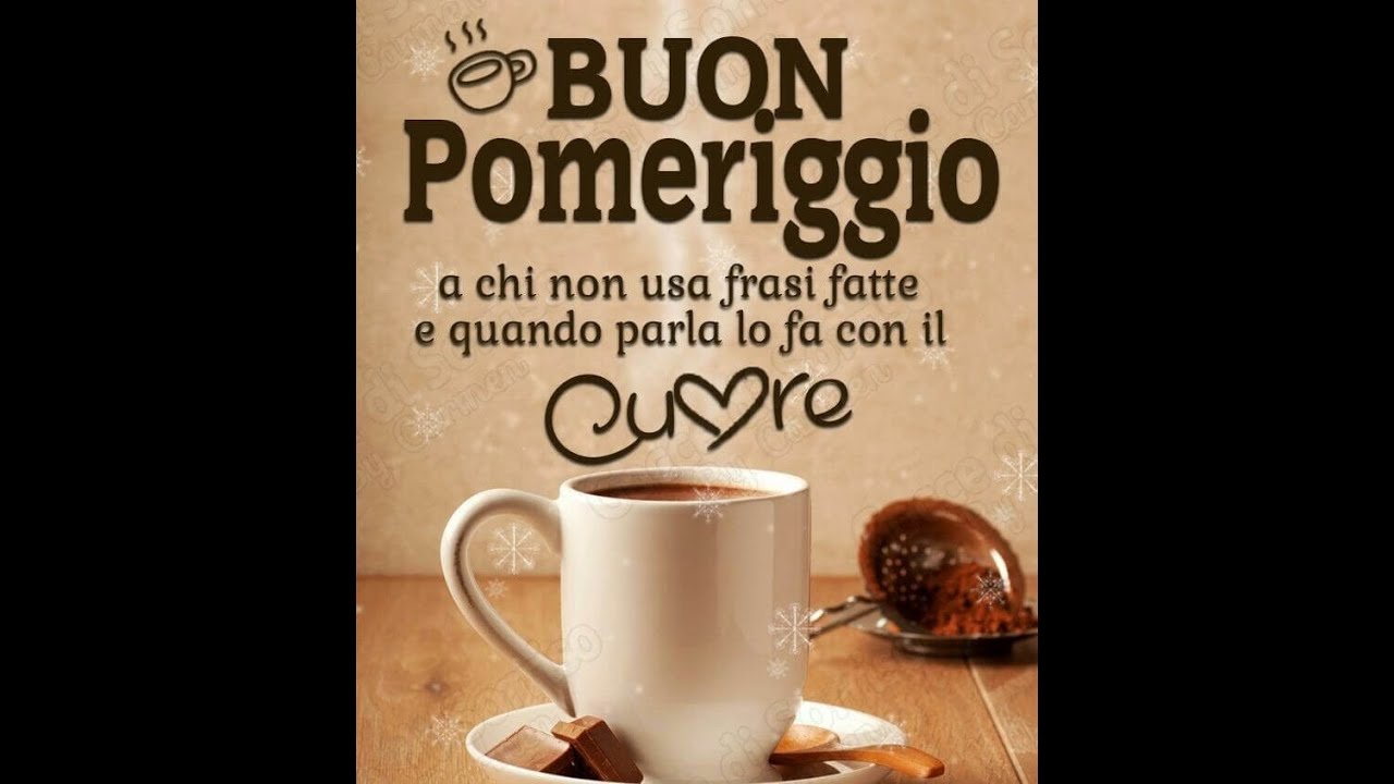 buon pomeriggio con caffe e pasticcini