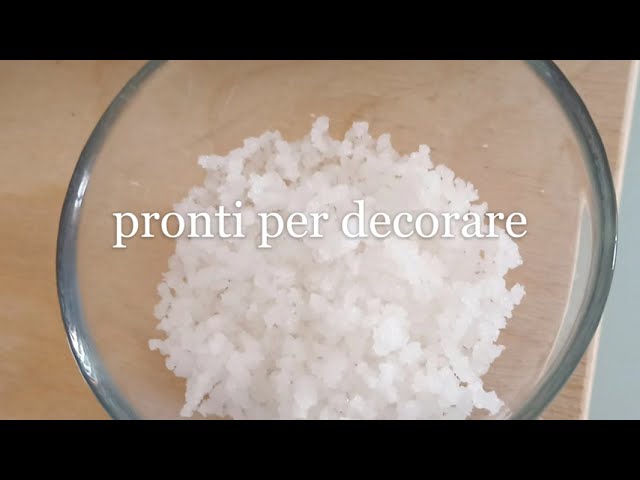 come attaccare la granella di zucchero sui biscotti