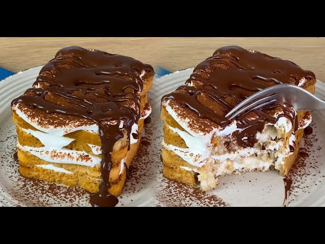 dolci con fette biscottate e yogurt