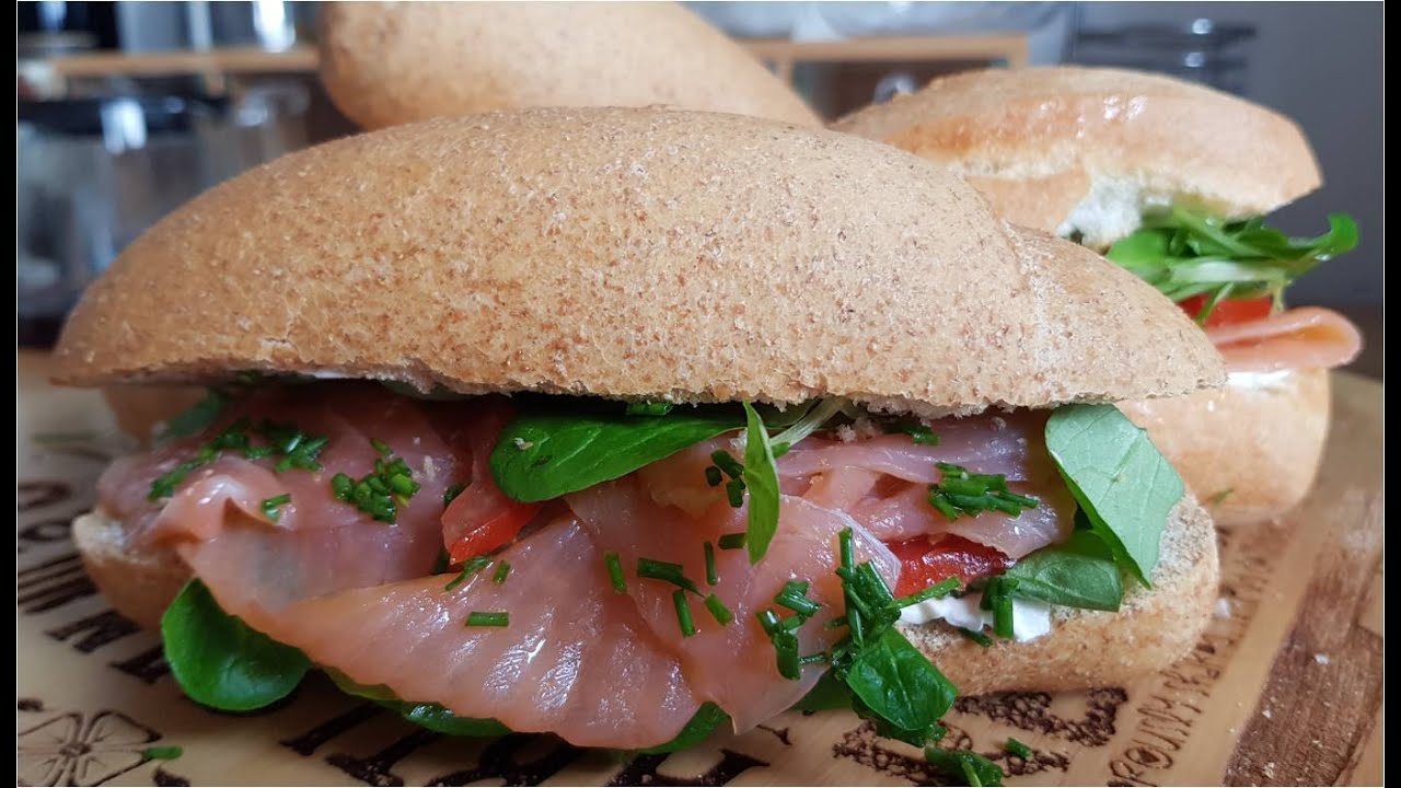 panino con salmone affumicato e philadelphia
