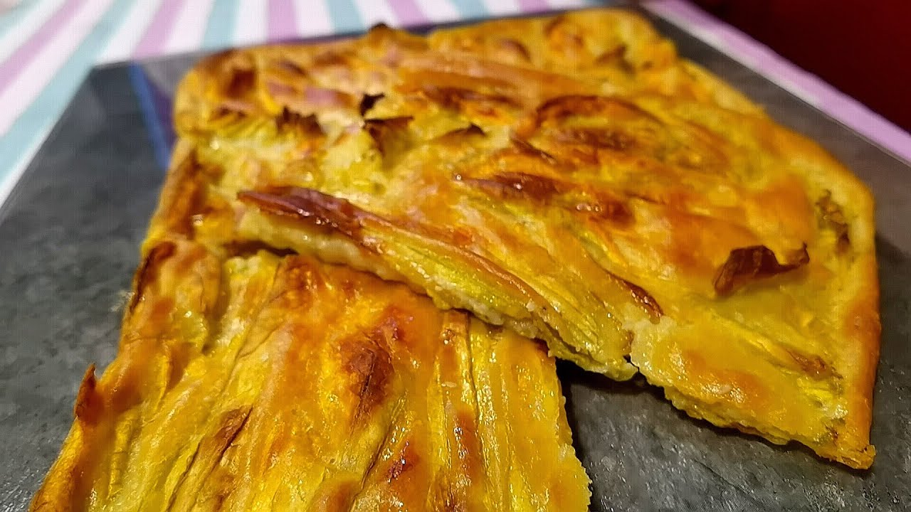 pasta con fiori di zucca e cipolla