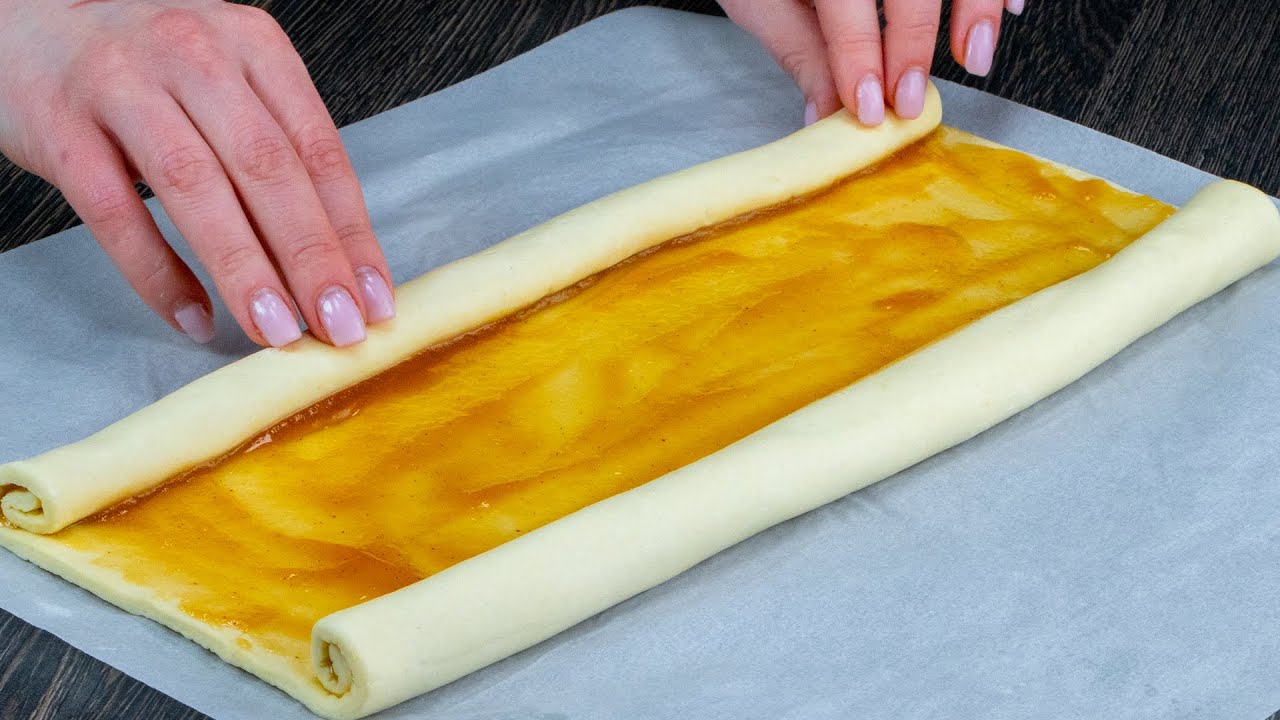 pasta sfoglia con marmellata di ciliegie