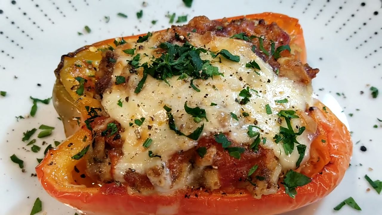 peperoni ripieni di riso e carne al sugo