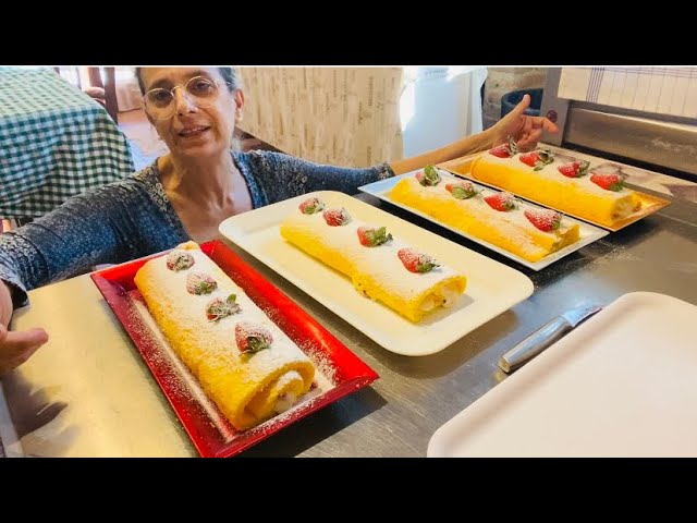 rotolo di pan di spagna farcito con crema al mascarpone