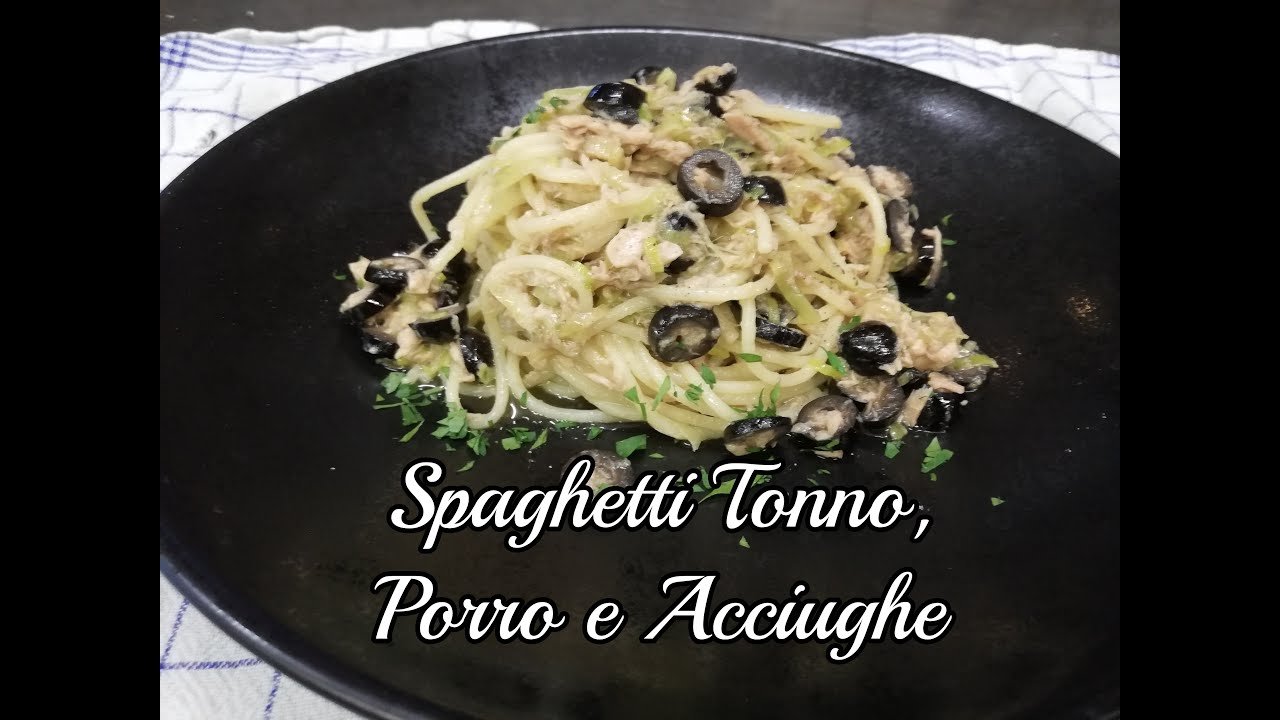 spaghetti tonno e acciughe in bianco