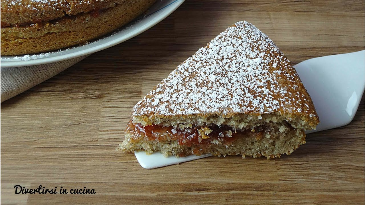 torta con farina di grano saraceno e yogurt