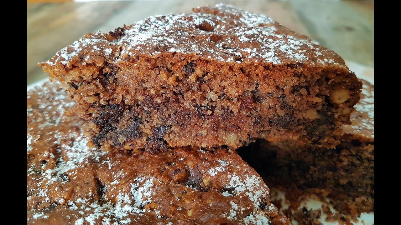 torta di frutta secca mista e cioccolato