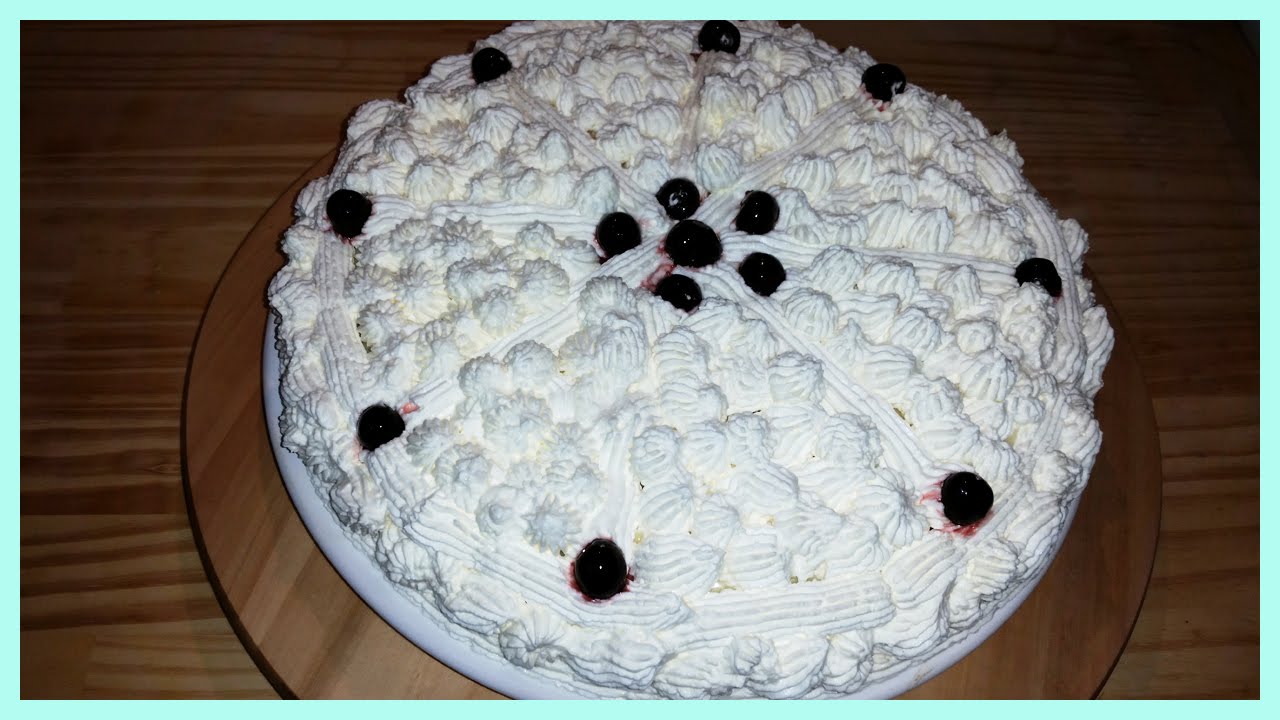 torta pan di spagna crema e amarene
