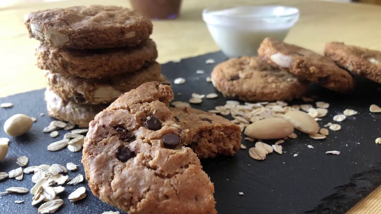 biscotti avena e burro di arachidi