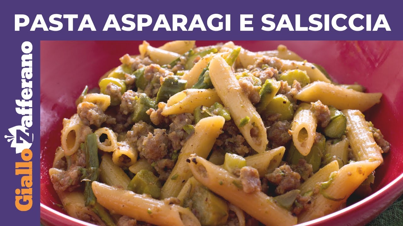 pasta con crema di asparagi e salsiccia