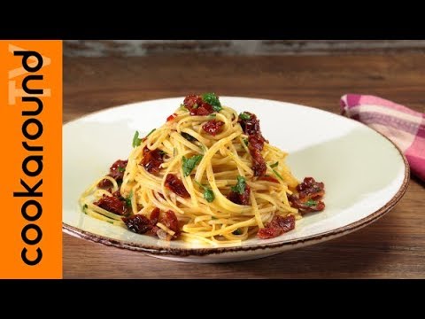 pasta con crema di pomodori secchi
