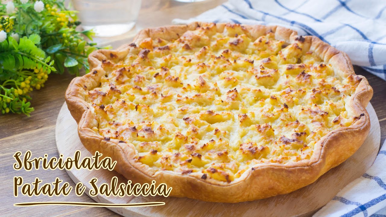 torta salata con salsiccia e formaggio